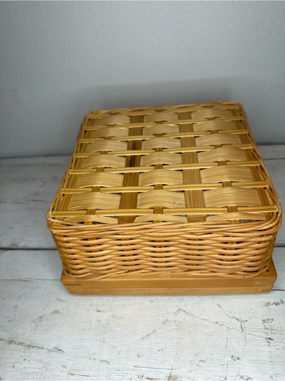Vintage Wooden Sewing Basket Floral Fabric Top 8
